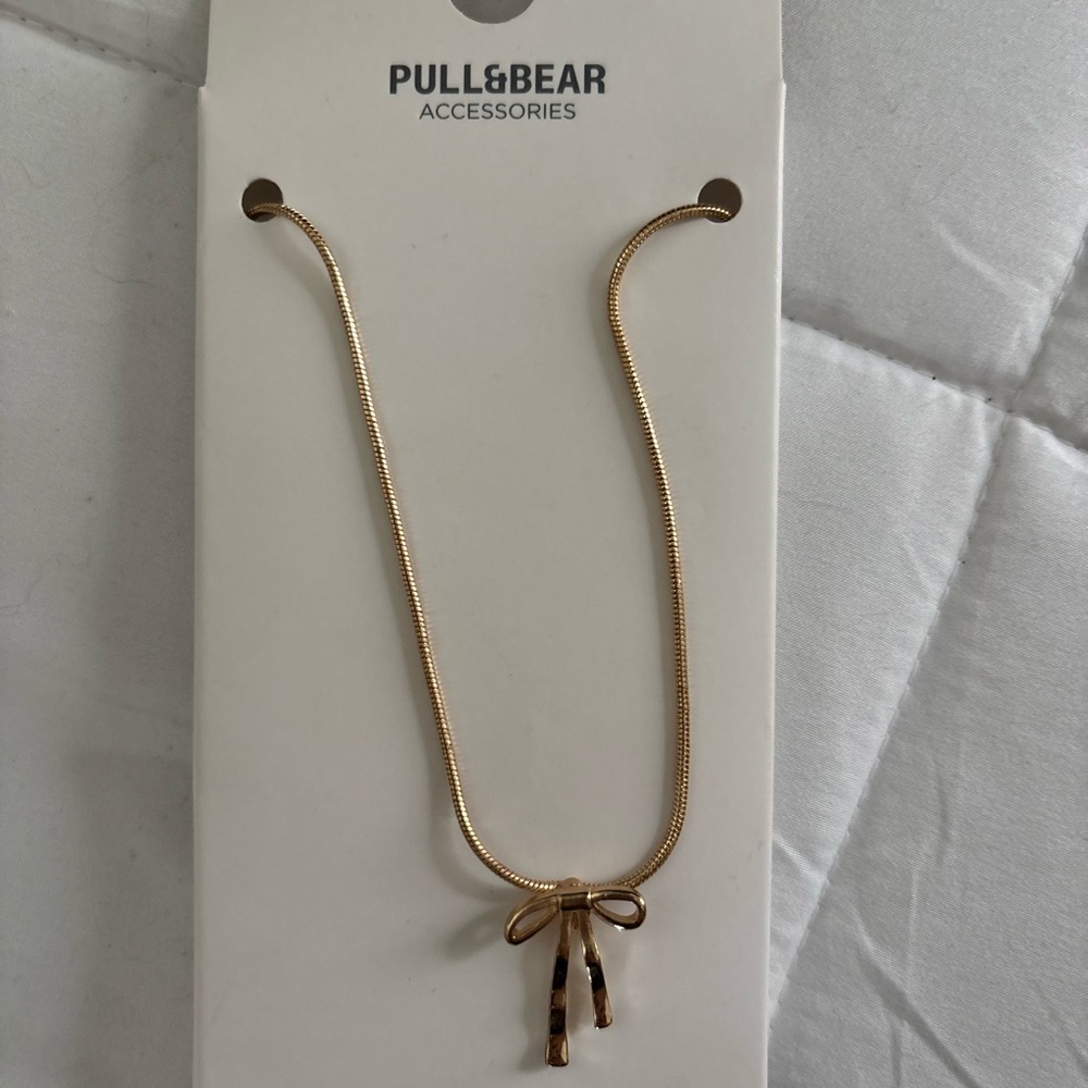 Pull&Bear Brass and Silver-Tone Accessory Label